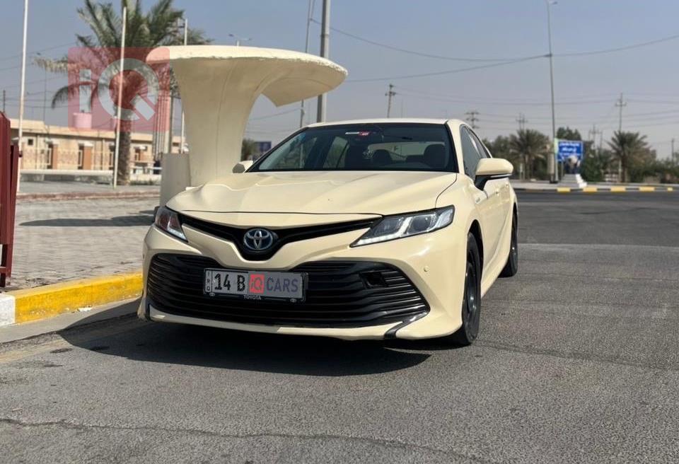 تۆیۆتا کامری